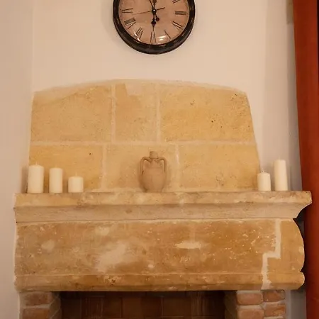 Vecchia Diffuso Mottola