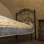 Vecchia Diffuso Mottola