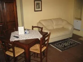 Vecchia Diffuso מלון דירות 4*