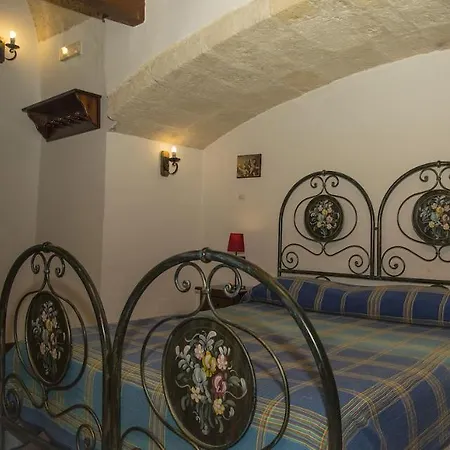 Vecchia Diffuso 4*