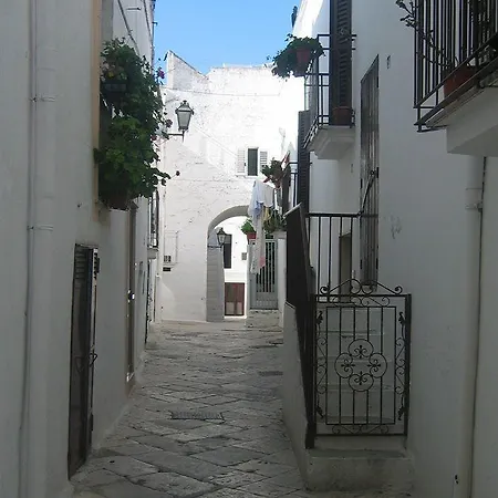 Vecchia Diffuso מלון דירות 4*